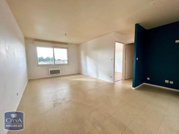 Appartement à louer 2 pièces 46.26m² Allonnes (72700)