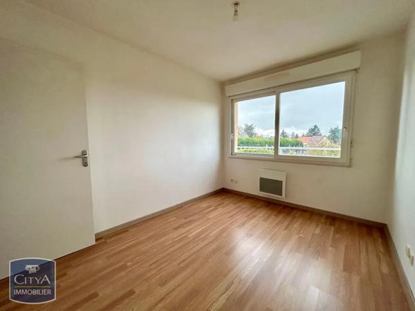 Appartement à louer 2 pièces 46.26m² Allonnes (72700)