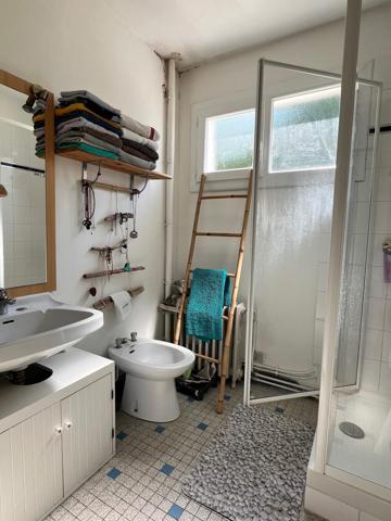 Appartement  T2 d'environ 72 m2 avec Garage et place de parking