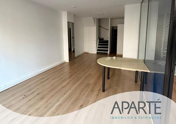 Local commercial La Roche Sur Yon 126 m2