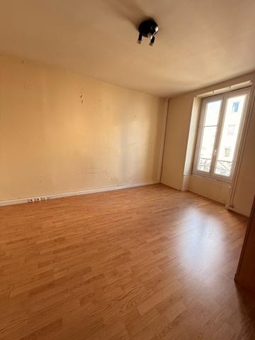 Local commercial La Roche Sur Yon 126 m2