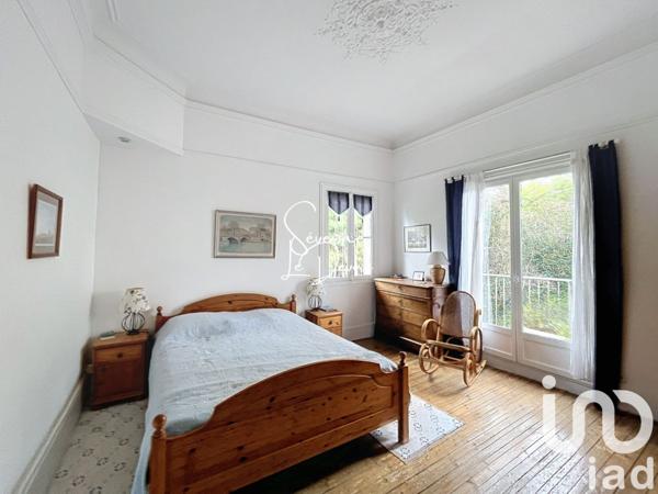 Maison à vendre 14 pièces 230 m² Montmorency