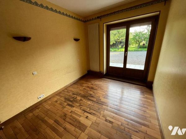 BEAUNE à 6,5 kms maison au calme sur env 2200 m² de terrain