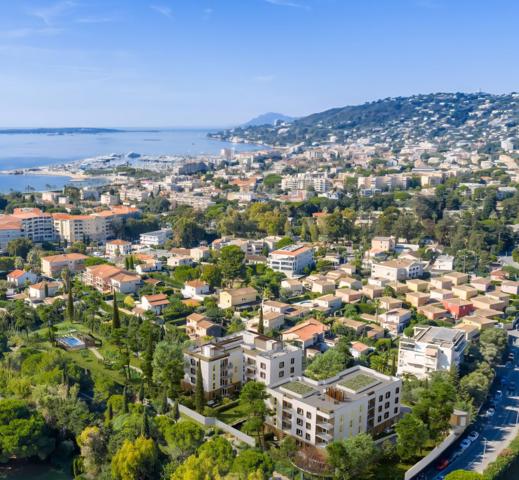Antibes – 2P Neuf avec Terrasse et Jardin – À 8 min à pied des Plages - Résidence avec Piscine!