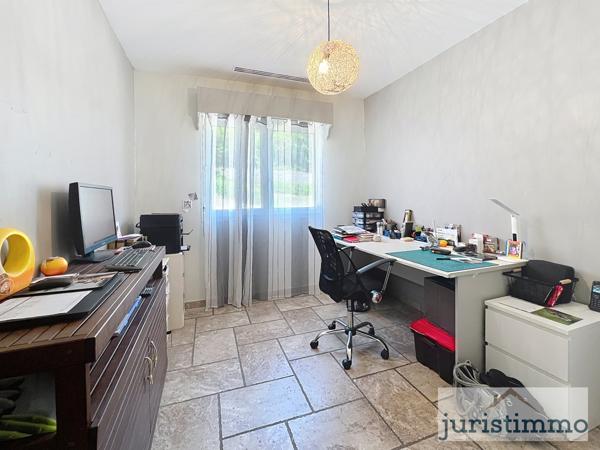 Buis-les-Baronnies (26170) Villa de charme avec vue exceptionnelle de 152 m2 habitables env. sur 1549 m2 de terrain