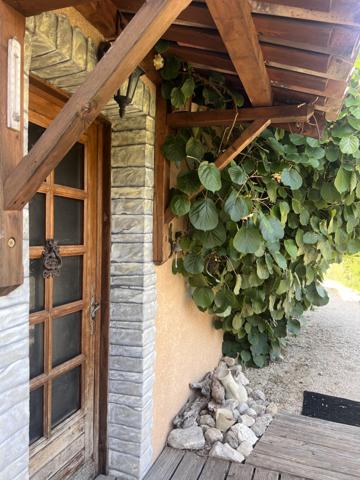 Buis-les-Baronnies (26170) Villa de charme avec vue exceptionnelle de 152 m2 habitables env. sur 1549 m2 de terrain