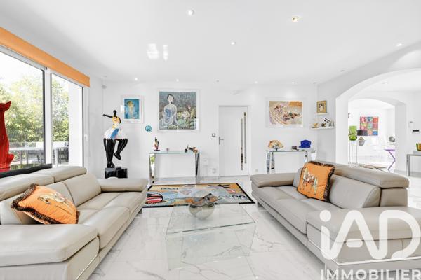 Maison (prestige) à vendre 7 pièces 190 m² Mandelieu-la-Napoule