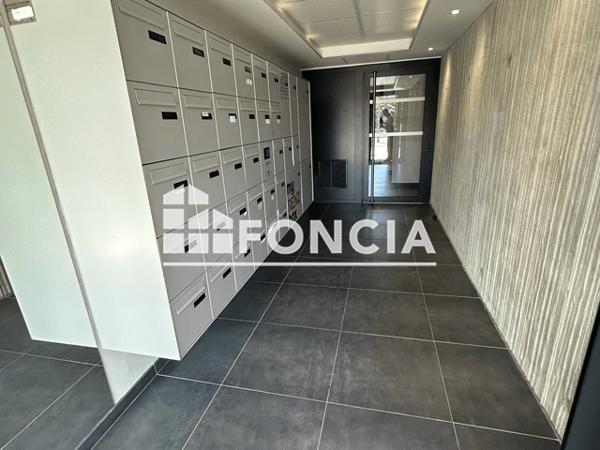 Location Appartement 2 pièces 40.82 m² - 176 RUE GENERAL MOULIN Caen 14000