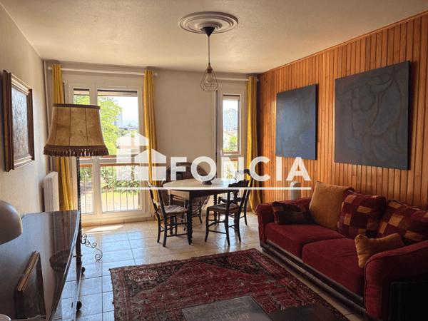 Location Appartement meublé 5 pièces 95.01 m² - BOULEVARD LACAUSSADE Tarbes 65000
