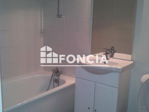 Location Studio 19.27 m² - 49-51-53 AVENUE DU GENERAL PATTON Angers 49000