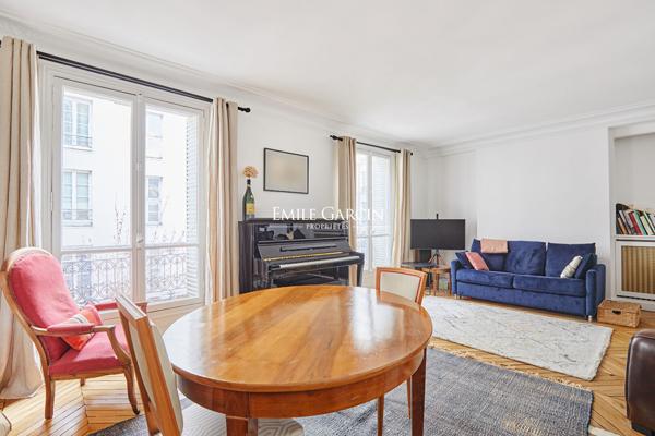 A vendre - Appartement  - Paris 75004 - Proche Place des Vosges