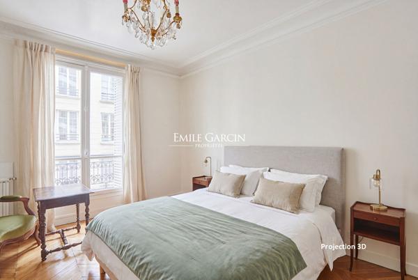 A vendre - Appartement  - Paris 75004 - Proche Place des Vosges