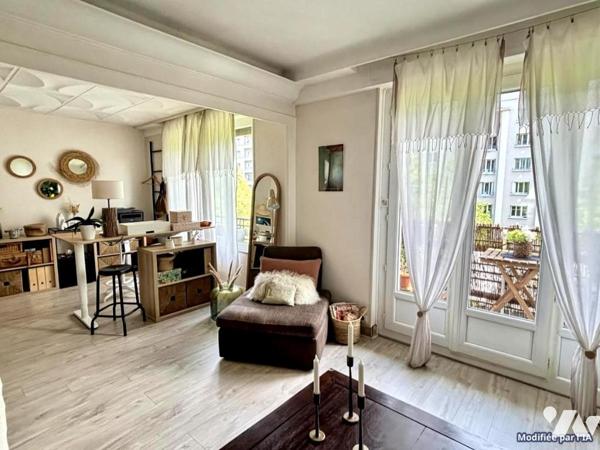 Grenoble – Boulevard Maréchal Joffre – Grand T4/T3 lumineux avec balcon