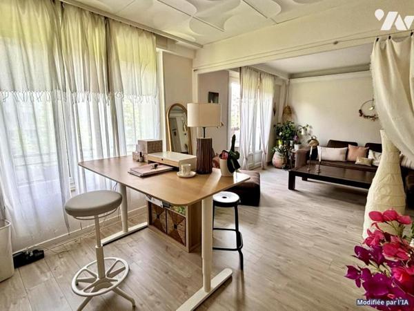 Grenoble – Boulevard Maréchal Joffre – Grand T4/T3 lumineux avec balcon