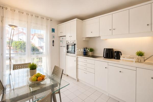 À vendre - Appartement - Saint-Jean-de-Luz avec ascenseur privatif et garage