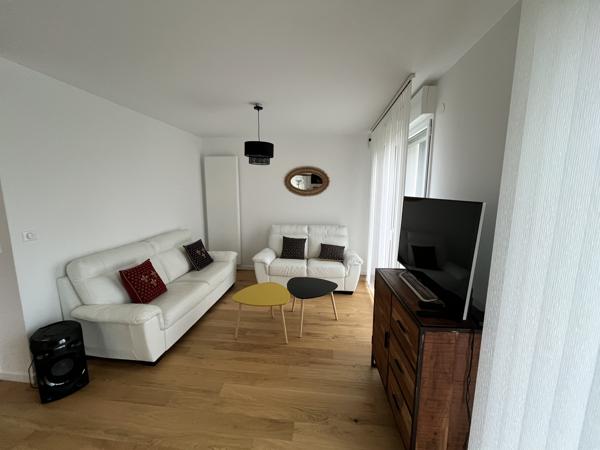 Appartement récent trois pièces dans une résidence neuve de standing