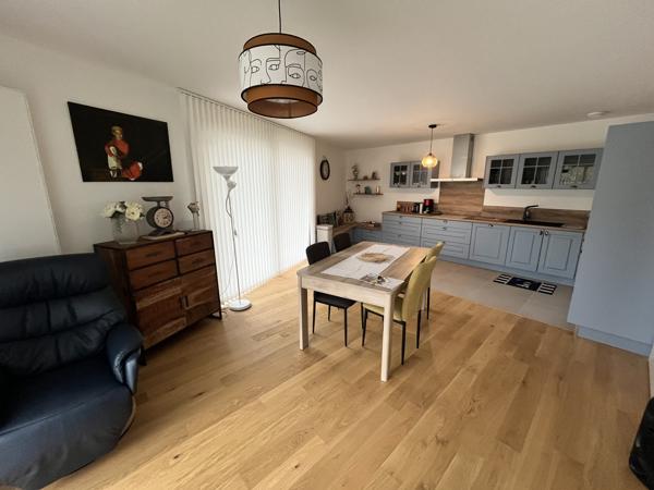 Appartement récent trois pièces dans une résidence neuve de standing