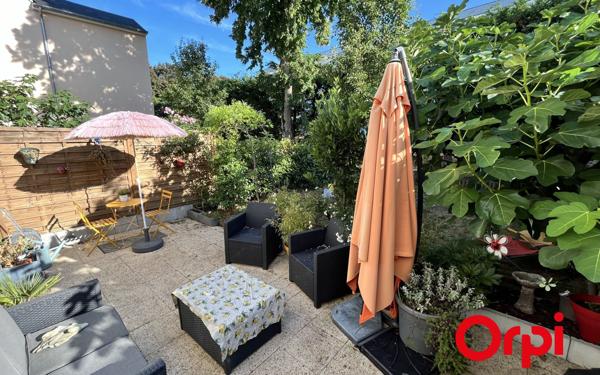 Appartement à vendre    3 pièces • 62 m2 Montigny-le-Bretonneux