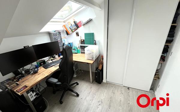 Appartement à vendre    3 pièces • 62 m2 Montigny-le-Bretonneux