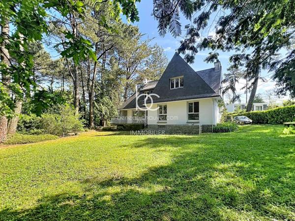 VANNES Maison 7 pièces 176 m²