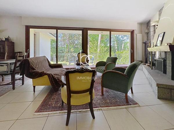 VANNES Maison 7 pièces 176 m²