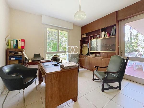 VANNES Maison 7 pièces 176 m²