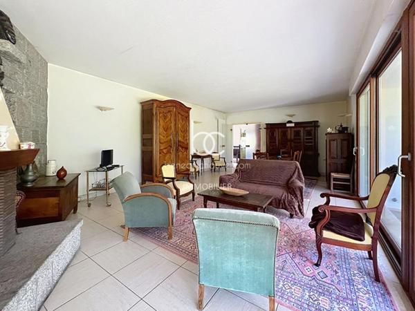 VANNES Maison 7 pièces 176 m²