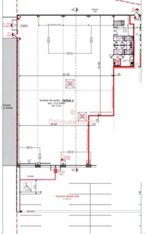 Commerce à louer 2 pièces de 700 m²