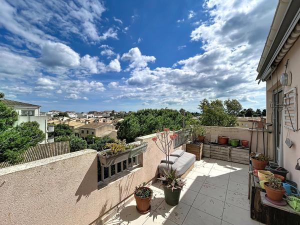 Appartement T4 dernier étage avec ascenseur