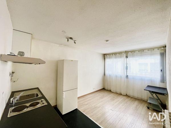 Location studio 21 m² Bordeaux