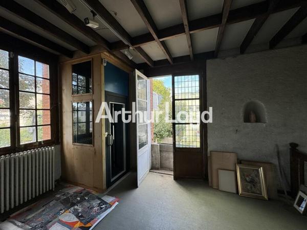TOURS CENTRE IMMEUBLE A VENDRE 365 M² ATYPIQUE