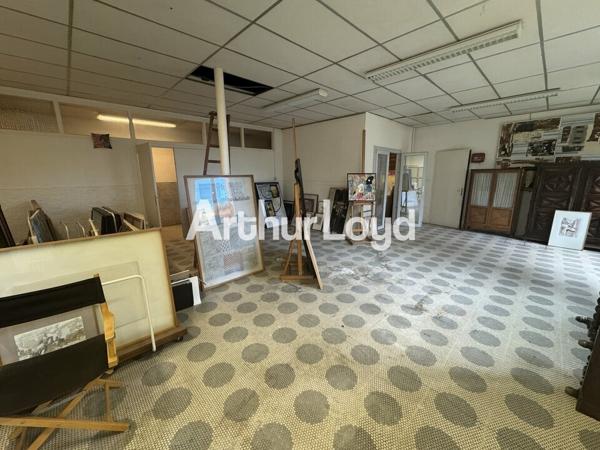 TOURS CENTRE IMMEUBLE A VENDRE 365 M² ATYPIQUE