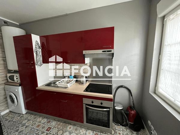Location Appartement meublé 2 pièces 33.65 m² - 10 RUE DU DOCTEUR FOURNIER Tours 37000