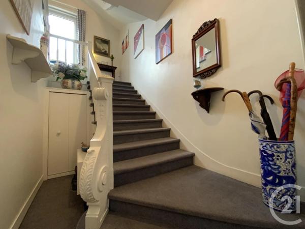 Appartement T4 à vendre  4 pièces - 105,23 m 2   DINARD  - 35