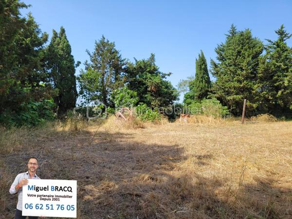 Terrain de 623 m²