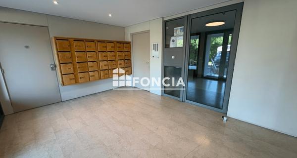 À vendre Appartement 3 pièces 79.65 m² - Ambilly 74100