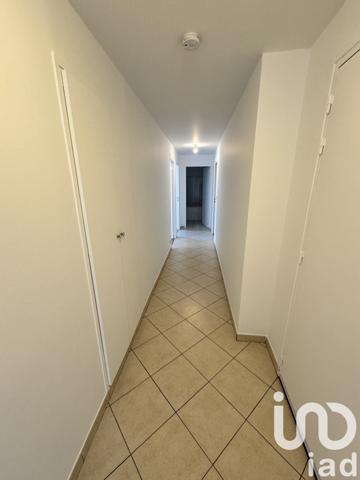 Appartement 4 pièces de 79 m² à Montereau-Fault-Yonne (77130)
