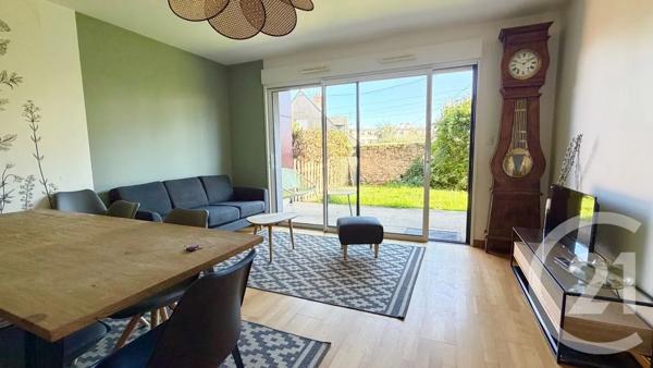 Appartement F3 à vendre  3 pièces - 57 m 2   VANNES  - 56