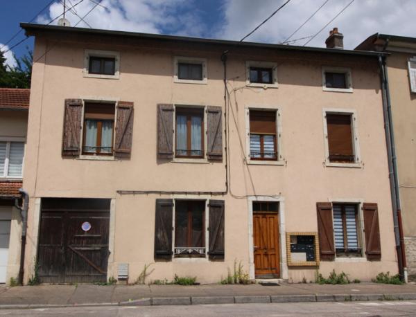 Pont-à-Mousson (54700) Bel appartement type F2