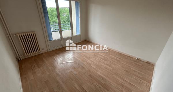 Location Studio 28.78 m² - Valence 26000