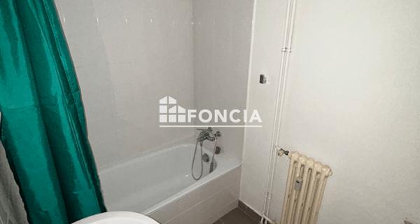 Location Studio 28.78 m² - Valence 26000