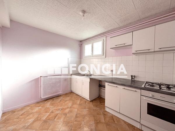 Location Appartement 3 pièces 59.89 m² - RESIDENCE LE CHAMBORD Voiron 38500