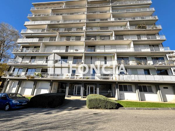 Location Appartement 3 pièces 59.89 m² - RESIDENCE LE CHAMBORD Voiron 38500