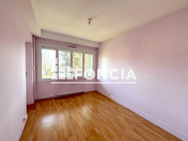 Location Appartement 3 pièces 59.89 m² - RESIDENCE LE CHAMBORD Voiron 38500