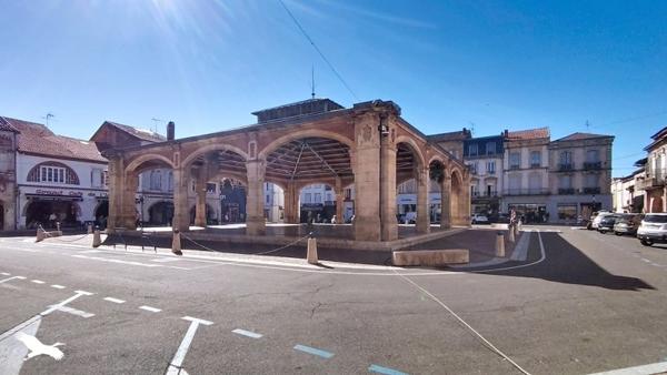 Immeuble à vendre 135 000 € Valence 547 m² DPE