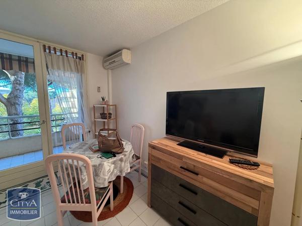 Appartement à louer 1 pièce 24.86m²