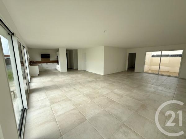 Maison à vendre  5 pièces - 149,80 m2 MEDIS - 17