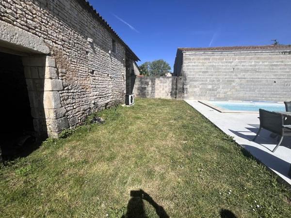 Maison à louer |  Ste-Gemme |  6 pièces | 136 m²
