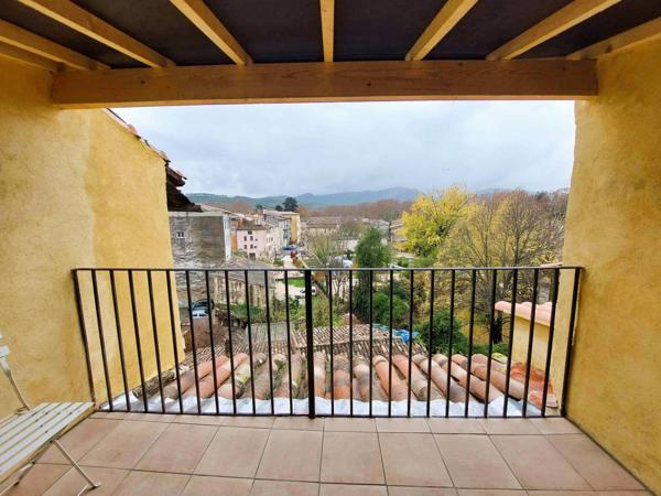 Immeuble à vendre : Opportunité d'investissement exceptionnelle en plein centre-ville de Brignoles