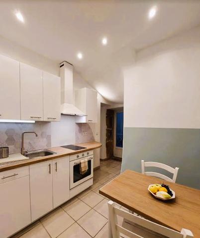Immeuble à vendre : Opportunité d'investissement exceptionnelle en plein centre-ville de Brignoles